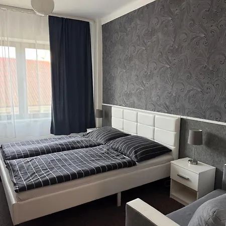 Vis A Vis 3* Třebíč